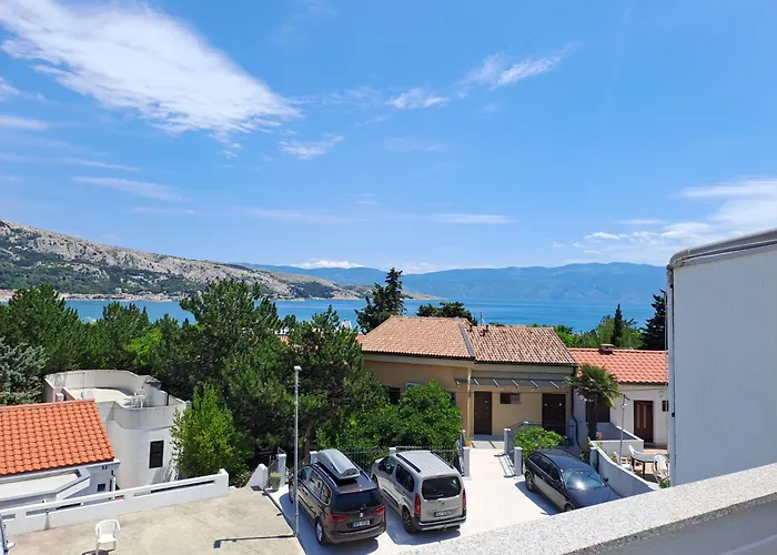 Apartment Zarok 2