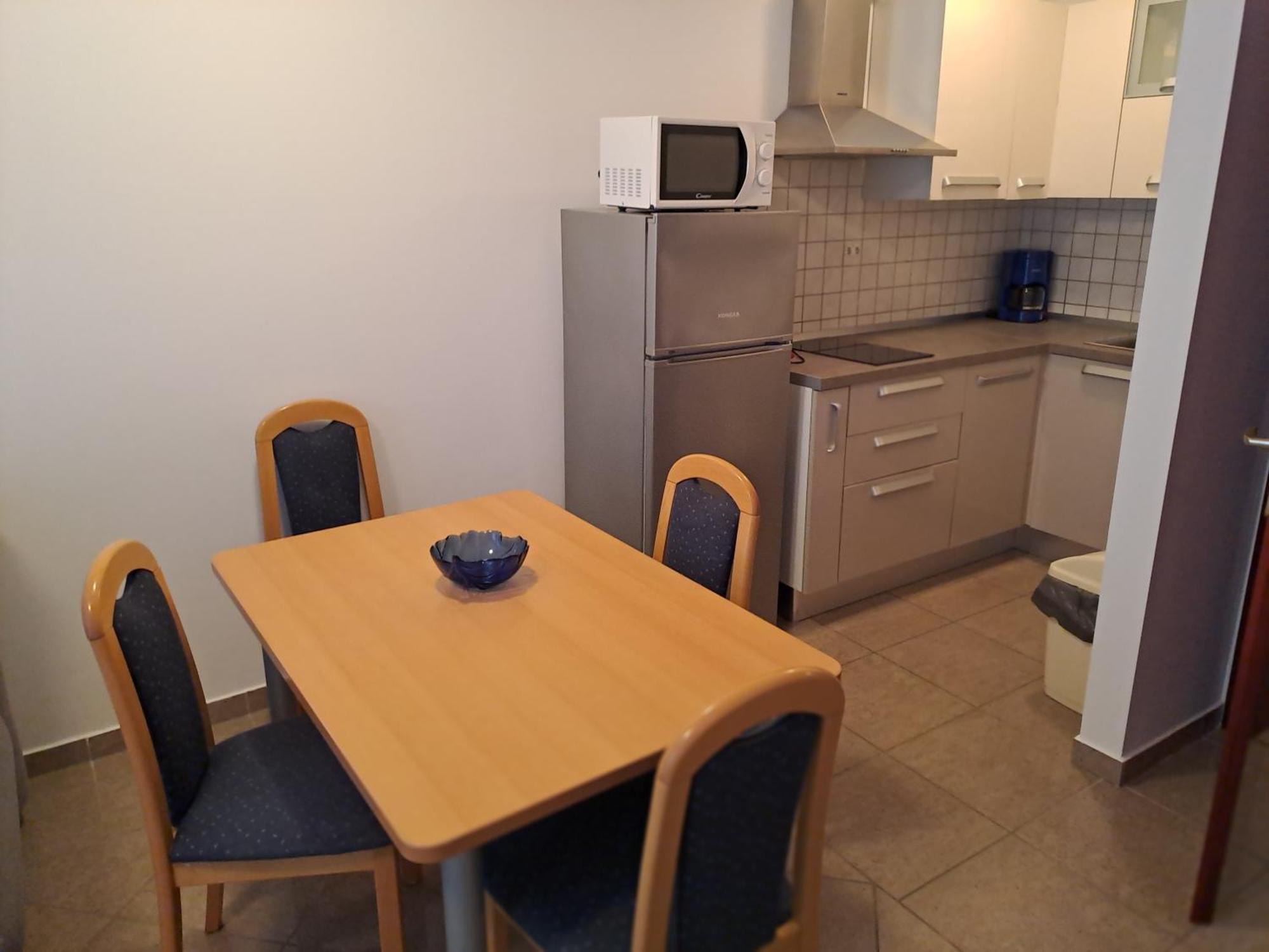 Zarok 2 Apartman Baska (Krk)